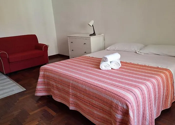 Casa Di Lella, A Due Passi Dal Vaticano * Roma